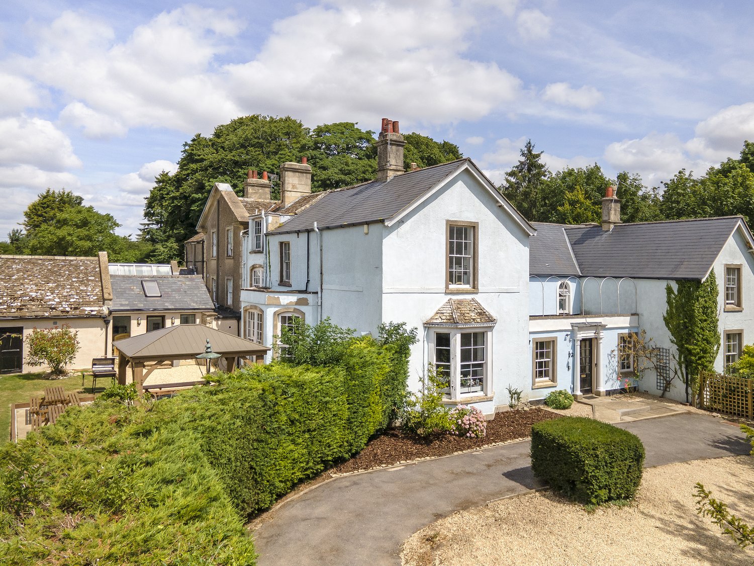 Beau's Manor country house near Bath
