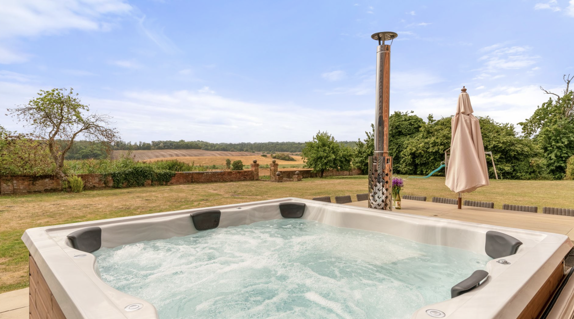 The Huntress Lodge, hen weekend lodge near Stratford-upon-Avon