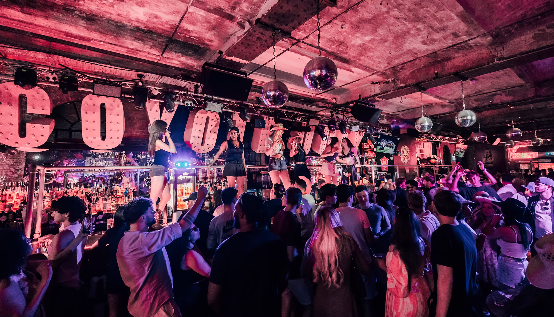 Coyote Ugly Saloon Edinburgh hen party