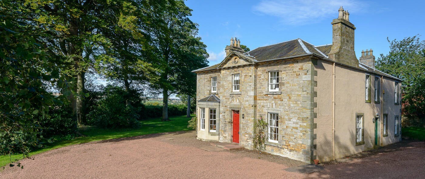 A Georgian farmhouse on the outskirts of Edinburgh